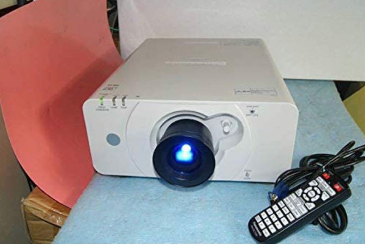 Panasonic プロジェクター pt-dw530 4000lルーメン HDMI 2画面 Panasonic プロジェクター pt-dw530 4000lルーメン HDMI 2画面