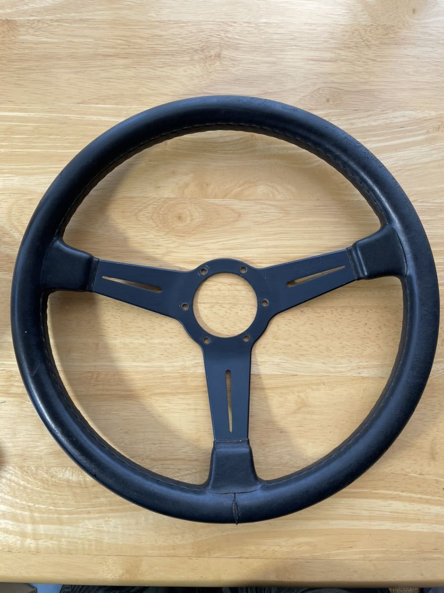 ナルディ NARDI クラシック ブラックスポーク ステアリング 36.5パイ