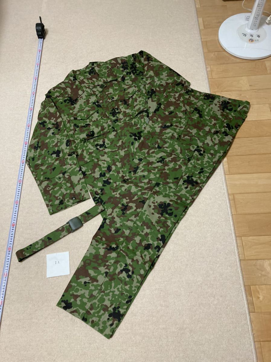 ◇陸上自衛隊 装甲服 1A 上下 新品 PX品 機甲科 74式 90式 10式 ◇陸上自衛隊 装甲服 1A 上下 新品 PX品 機甲科 74式 90式 10式