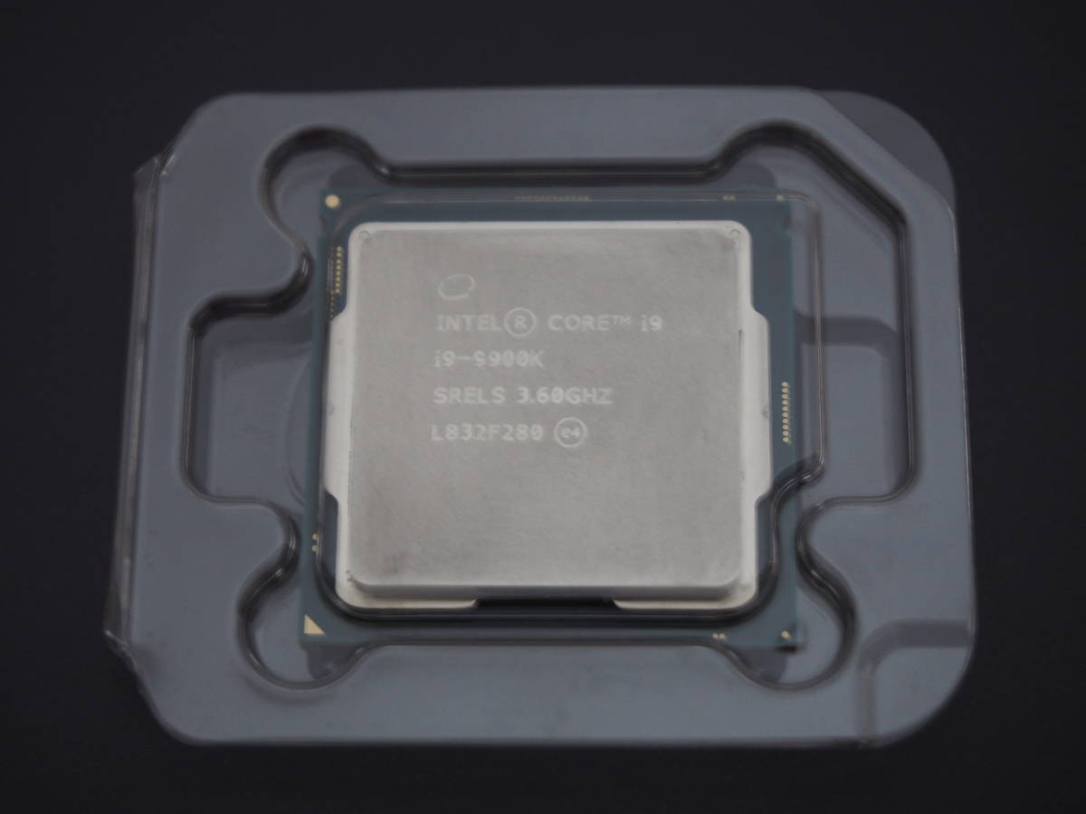 Intel Core i9-9900K(3.6GHz/TB:5GHz) 12面体パッケージ&巾着付き 動作