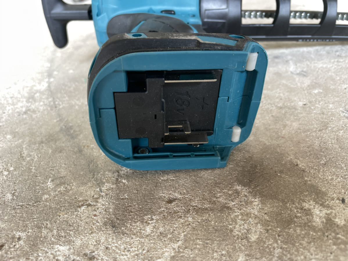 マキタ makita 充電式コーキングガン CG180D 18V 本体のみ 美品