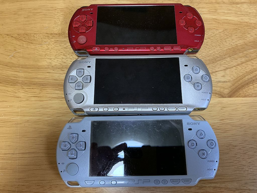 ヤフオク! - PSP 3台セット 訳アリ品（ジャンク）