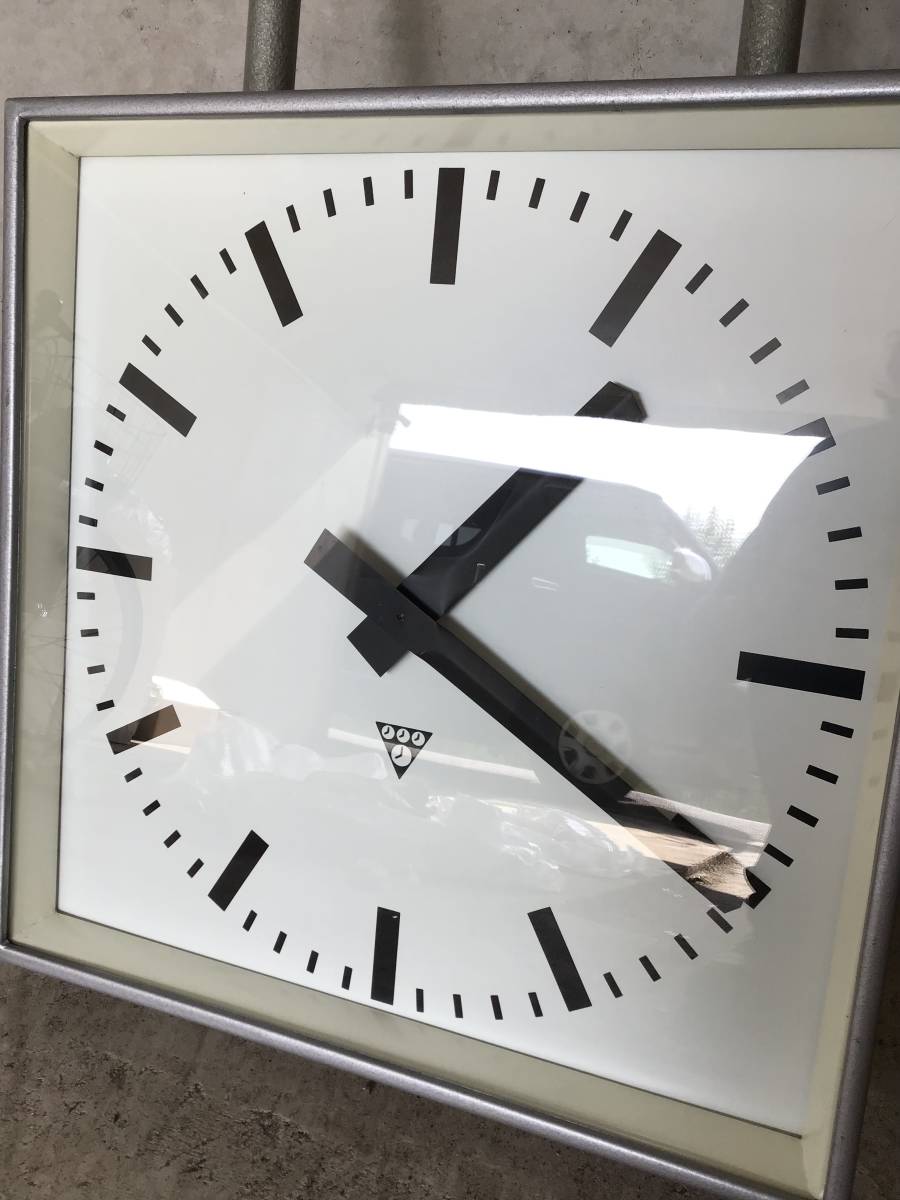 超希少！PRAGOTRON double sided square clock 44×44cm パラゴトロン ヴィンテージ アンティーク 美容室 店舗 カフェ 両面 時計の画像8