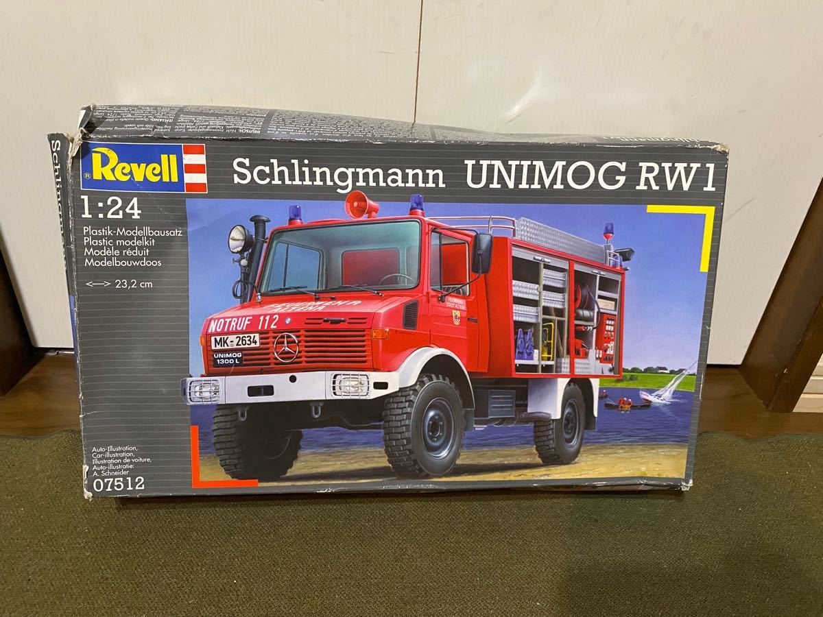 【1/24】レベル メルセデスベンツ ウニモグ RW1 消防車 未使用品 プラモデル 1