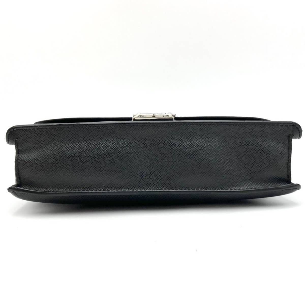 1円【美品】LOUIS VUITTON ルイヴィトン タイガ べライア クラッチ