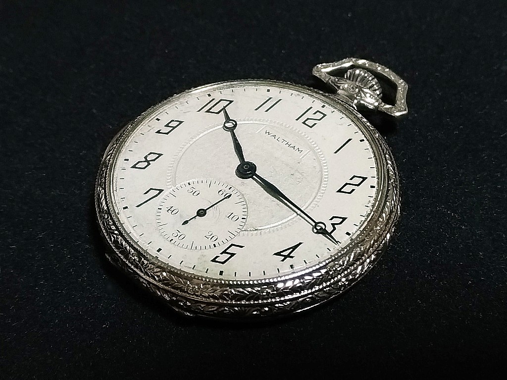 ウォルサム WALTHAM 懐中時計 リバーサイド 1902年頃 ホワイト ウォルサム WALTHAM 懐中時計 リバーサイド 1902年頃 ホワイト