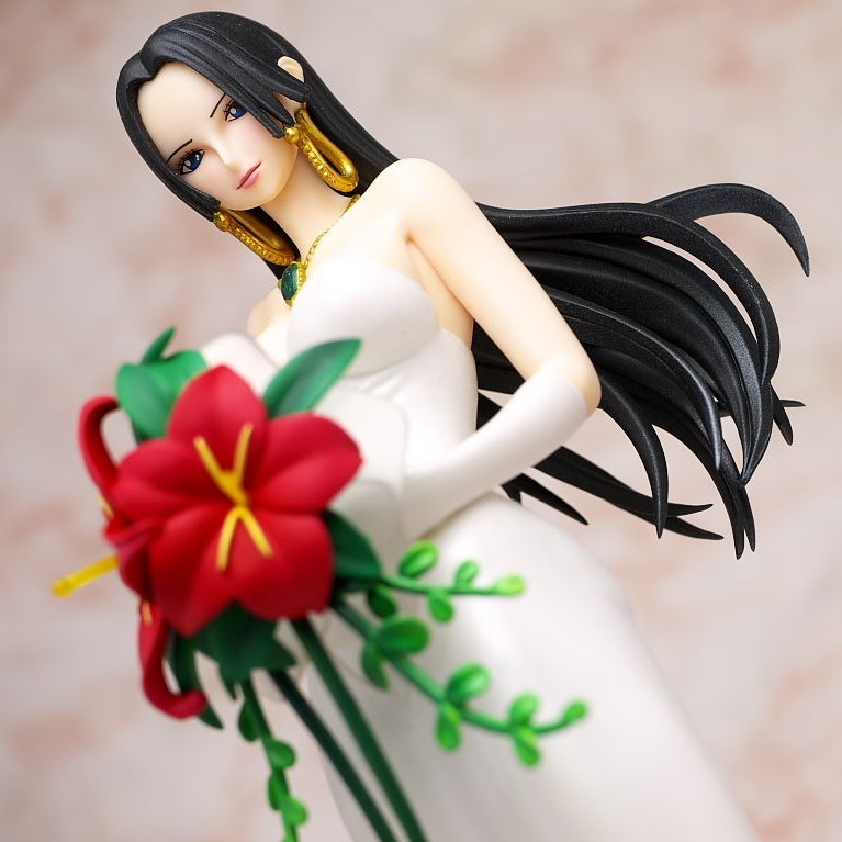 新品未開封 POP ワンピース ボア ハンコック WEDDING / ウェディング ver フィギュア Portrait.Of.Pirates  LIMITED EDITION メガハウス