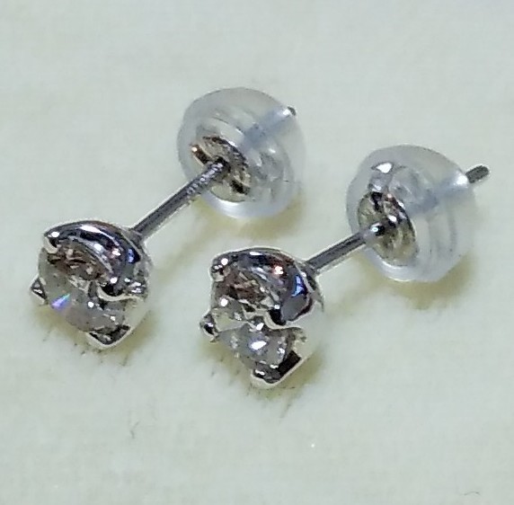 アウトレット大特価 K18YG AAランク 天然 ダイヤモンド ピアス 0.50ct