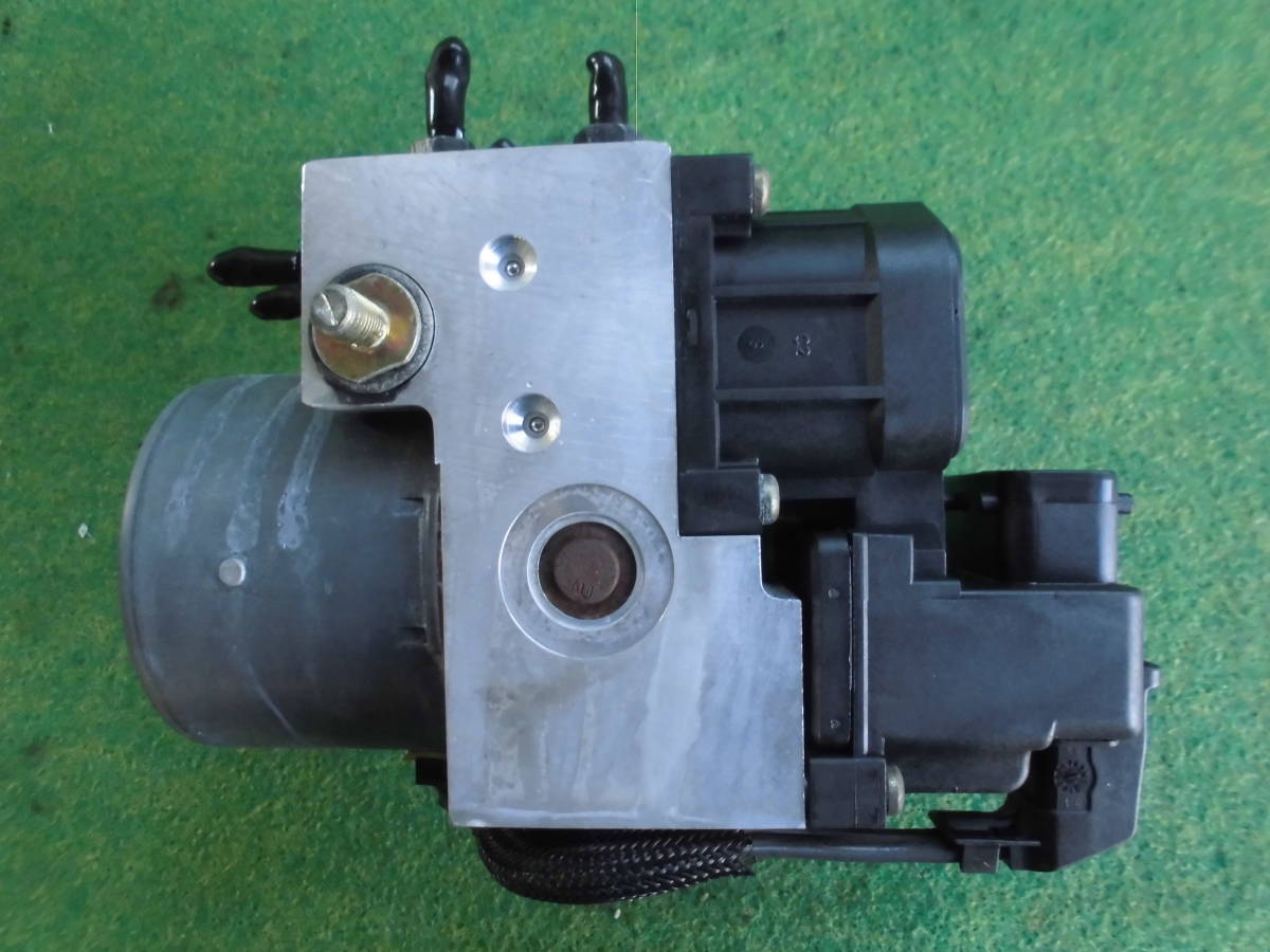*N5SI Peugeot 306 ABS actuator ABS unit S-2709*