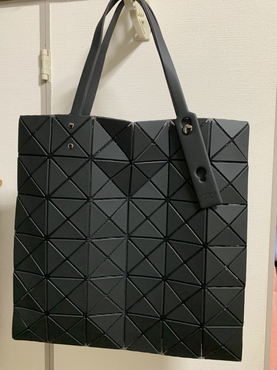 ISSEY MIYAKE BAOBAO トートバッグ バオバオイッセイミヤケ(トートバッグ)｜売買されたオークション情報、yahooの商品情報