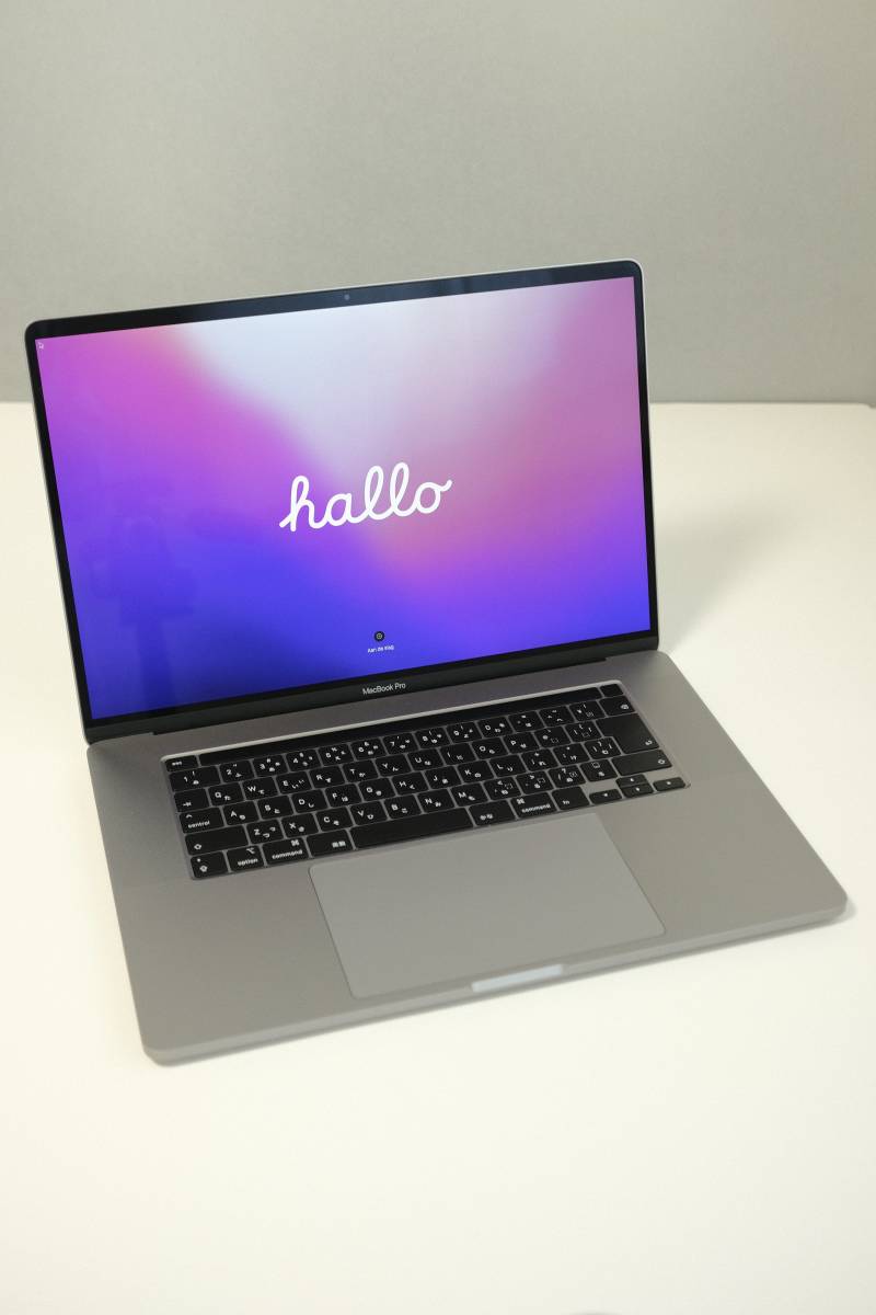 【美品】MacBookPro 整備済品 2019 16インチ Intel 8コア corei9 RAM64GB SSD1TB RadeonPro5500M JISキー AppleCare ハードケース付き
