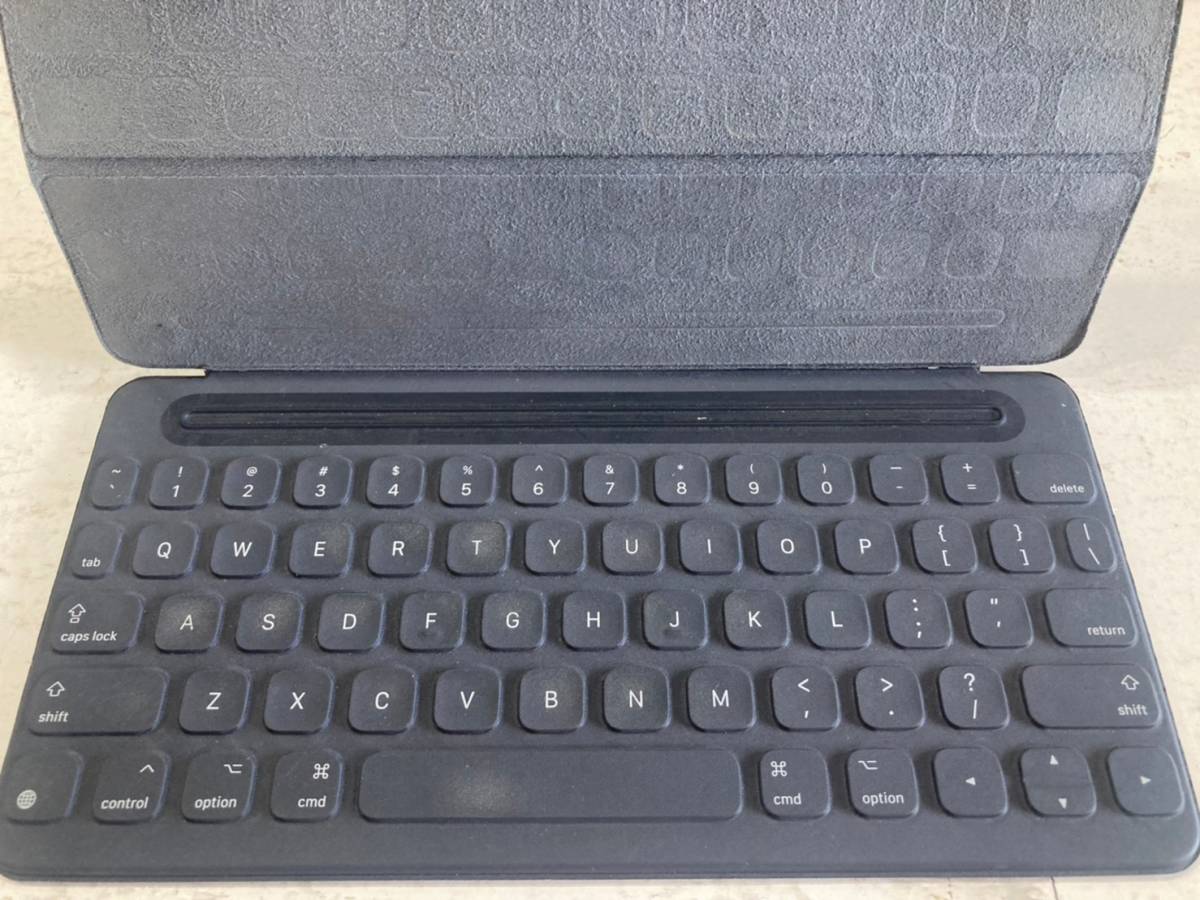802 送料無料 中古 Apple Smart Keyboard MM2L2AM/A [9.7インチiPad Pro用] キーボード 英語配列 US