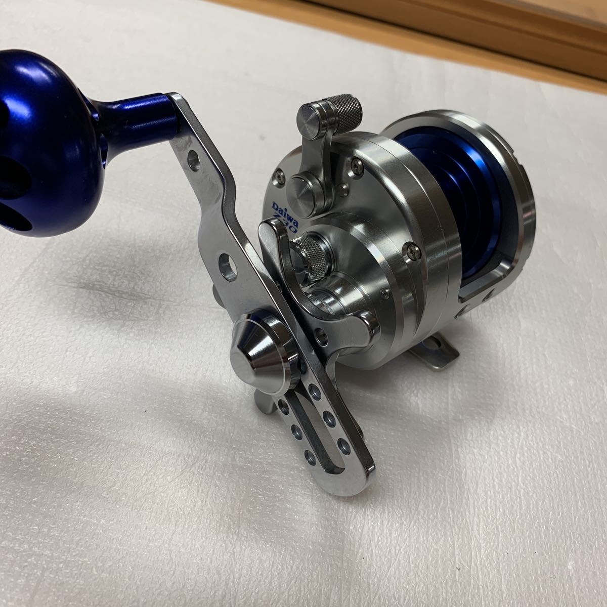 美品 ダイワ ソルティガＺ30 クイックシフトハンドルカスタム DAIWA SALTIGA