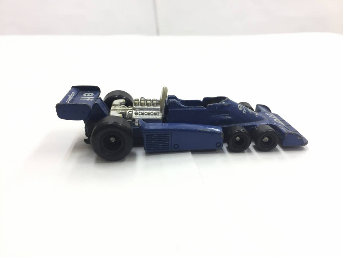 [ミニカー] トミカ「no.f32 s=1/52 TYRRELL P34 FORD：タイレル フォード：1977年」tomy：トミー tomica レトロ 当時物 日本製_画像4