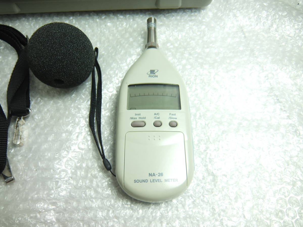 RION 普通騒音計 NA-26 ケース付 検定 平成35年 リオン 乾電池式 RION 普通騒音計 NA-26 ケース付 検定 平成35年 リオン 乾電池式