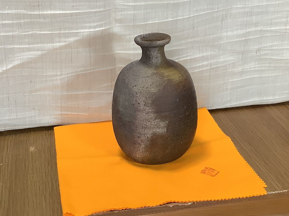 備前焼 伊勢崎満 徳利 共箱 | beia.com.do