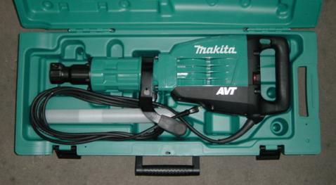 マキタ HM1317C 30mm六角軸シャンク 電動ハンマ 質量17kg 低振動