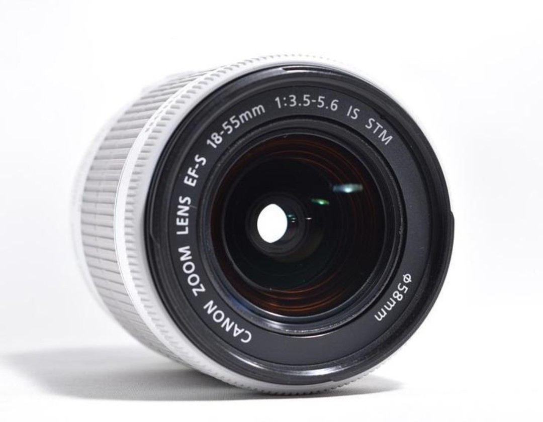 4月17日限定価格 Canon EOS Kiss X7 ホワイト レンズキット 4月17日限定価格 Canon EOS Kiss X7 ホワイト レンズキット