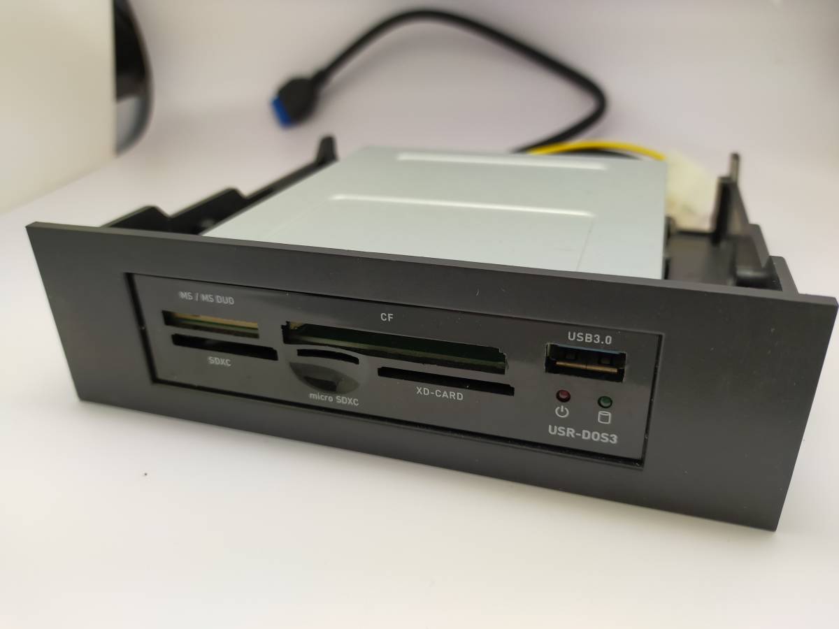 3.3インチベイ 5インチベイ 内蔵マルチカードリーダー ミヨシ USB3.0対応内蔵型カードリーダライタ USR-DOS3　ブラック　黒