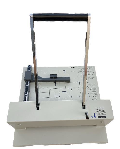 PLUS プラス 断裁機 PK-513L 裁断機 裁断幅 A4 タテ 事務 店舗用品