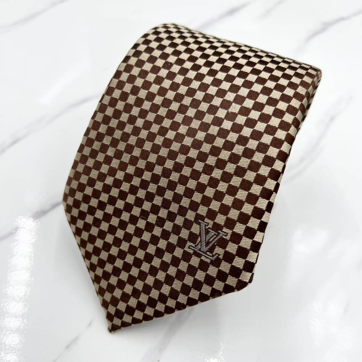 極美品 ネクタイ シルク100% LOUIS VUITTON ルイヴィトン ブランドロゴ