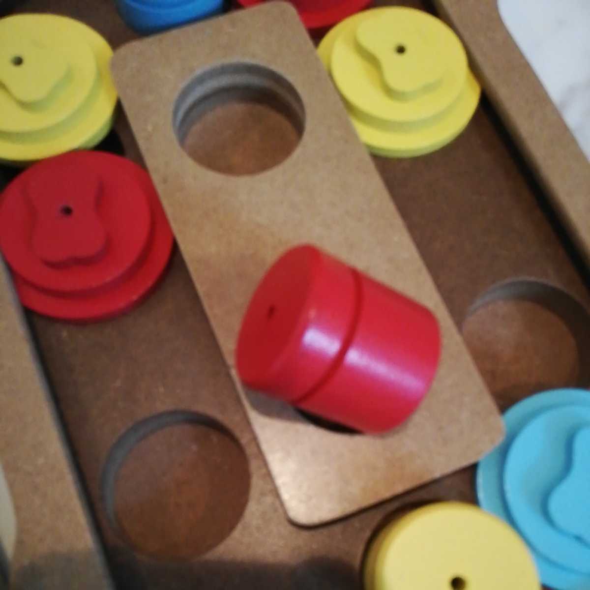 犬用木制知育玩具トイfood treated wooden toys おやつを探してお勉強ハイド&シークhide&seek　ポンポリース3132円早食い防止にも未使用