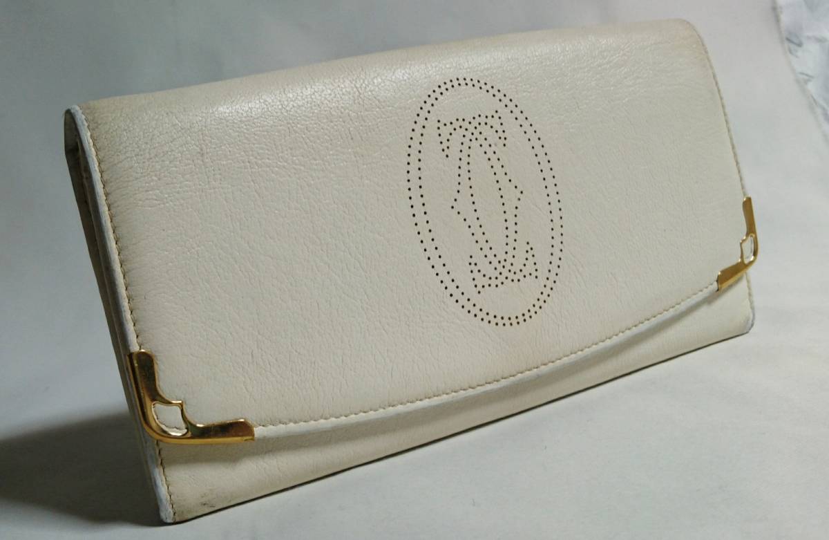  regular good hard-to-find! Cartier Cartier maru contrabass 2C Logo long wallet white change purse . have white × Gold punching brand emblem man and woman use possible 