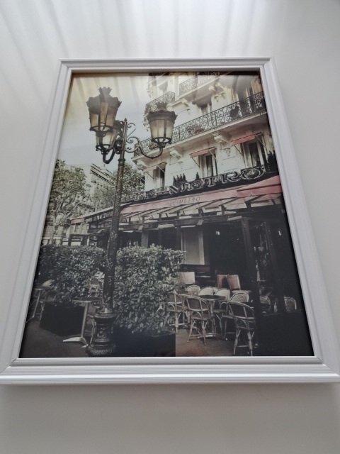 アートフレーム§写真ポスター付A4額(選択可)§Le Metro Cafe§パリ・カフェ・フランス・アンティーク風・街・風景_画像1