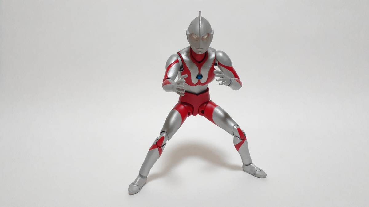 17250円 超熱 フィギュアーツ ウルトラマン セブン ジャック ゾフィー 17250円 超熱 フィギュアーツ ウルトラマン セブン ジャック ゾフィー