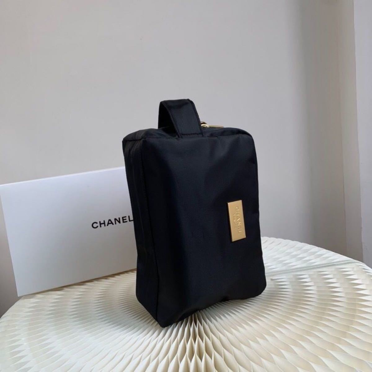 《新品》 CHANEL  ダブルファスナー ノベルティ ポーチ