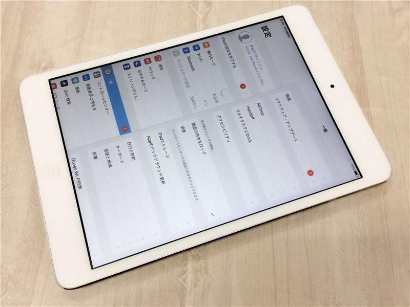 美品 iPad mini2 Wi-Fi+Cellular 32GB おまけ付き - library