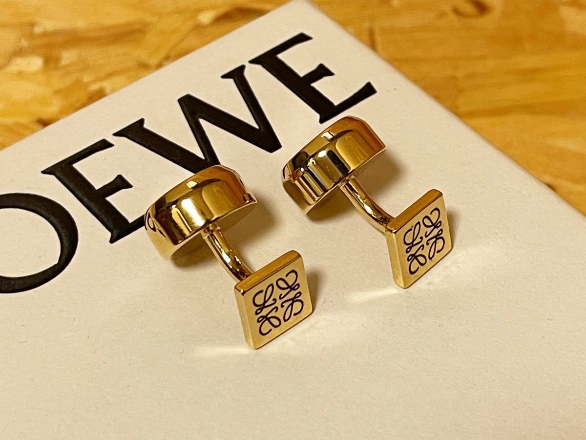 45％割引激安人気新品 ○美品 Loewe アナグラム カフスボタン 