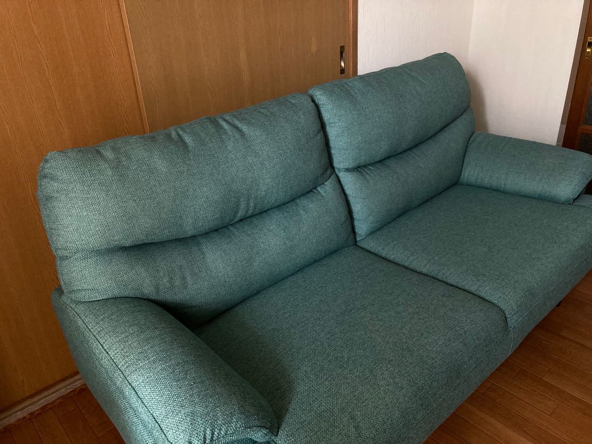 3人用布張りソファ(キャッツ3 GR)ニトリ ターコイズブルー 3人用布張りソファ(キャッツ3 GR)ニトリ ターコイズブルー