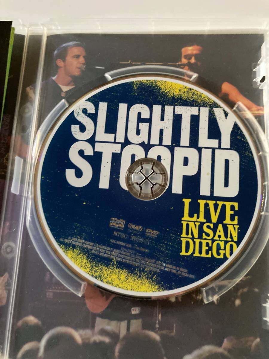 ジャンク 海外盤DVD「Live in San Diego / Slightly Stoopid」_画像3