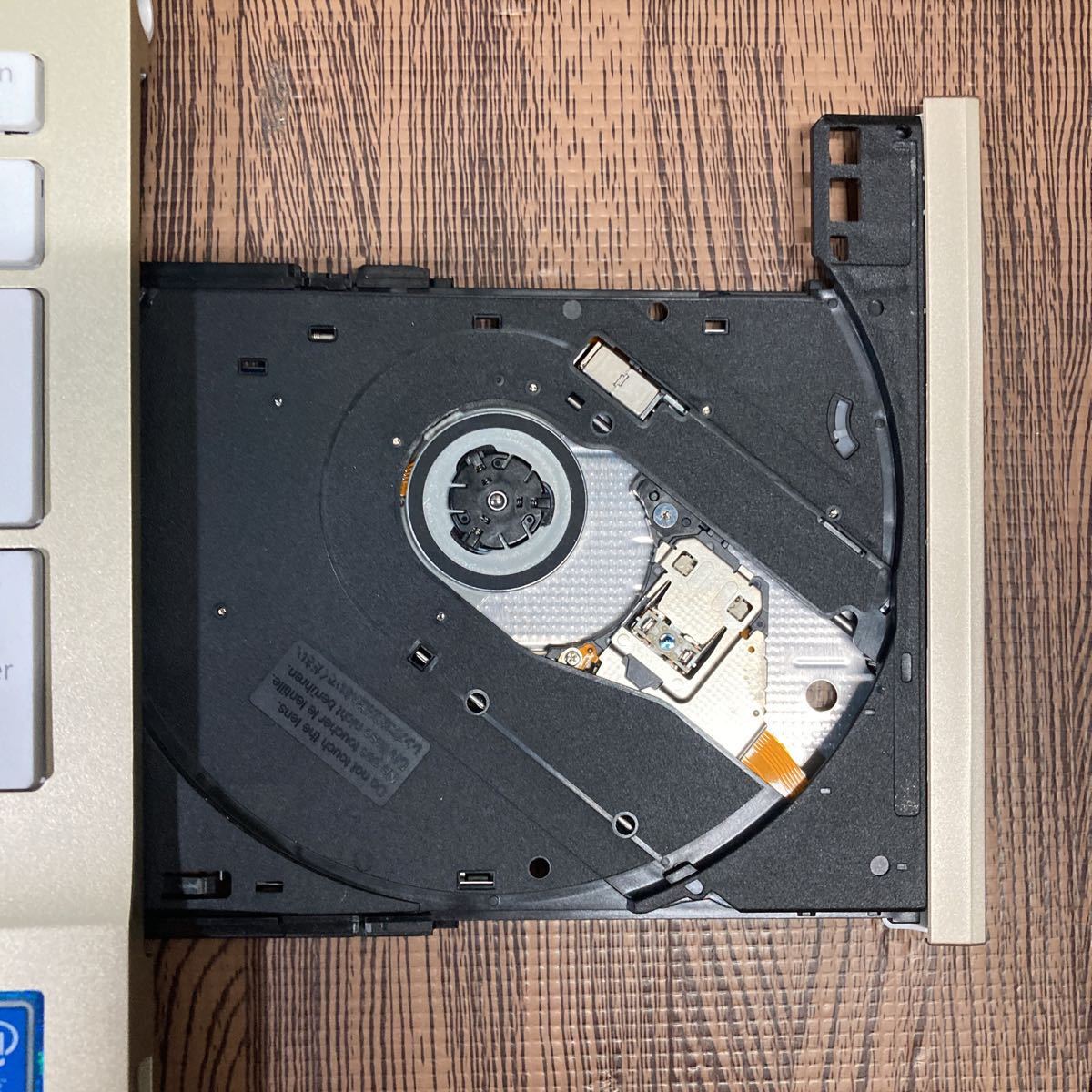 ZZ-8718 激安 最新OS Windows11Pro ノートPC FUJITSU LIFEBOOK AH42/B1