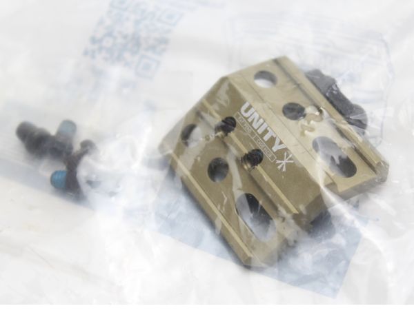 Unity Tactical FUSION Folding Front Sight ＋ Micro Hub 2.0 FDE FUS