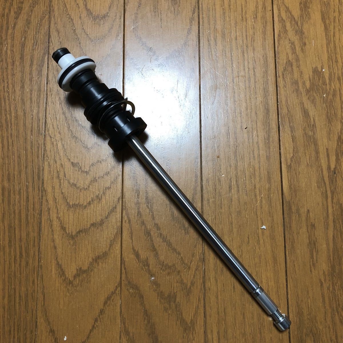 最新の激安 TOTEM 激レアROCKSHOX SOLO 150-180ストローク ASSY SPRING