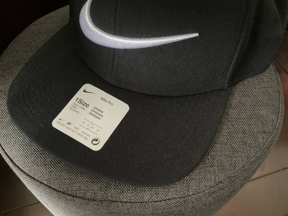 未使用　NIKE　ナイキ　CAP　帽子　キャップ　黒_画像4