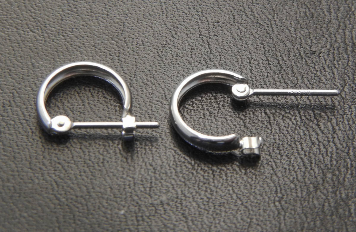 新品◇プラチナPt900 甲丸ピアス 幅2×10mm 日本製フープピアス | beia
