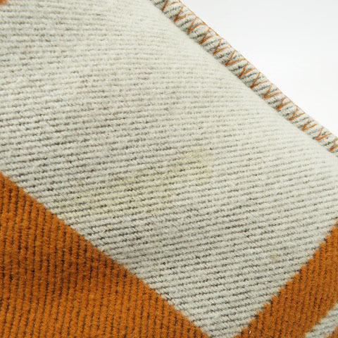 HERMES エルメス アヴァロン カシミヤ混 クッション Hロゴ オレンジ系
