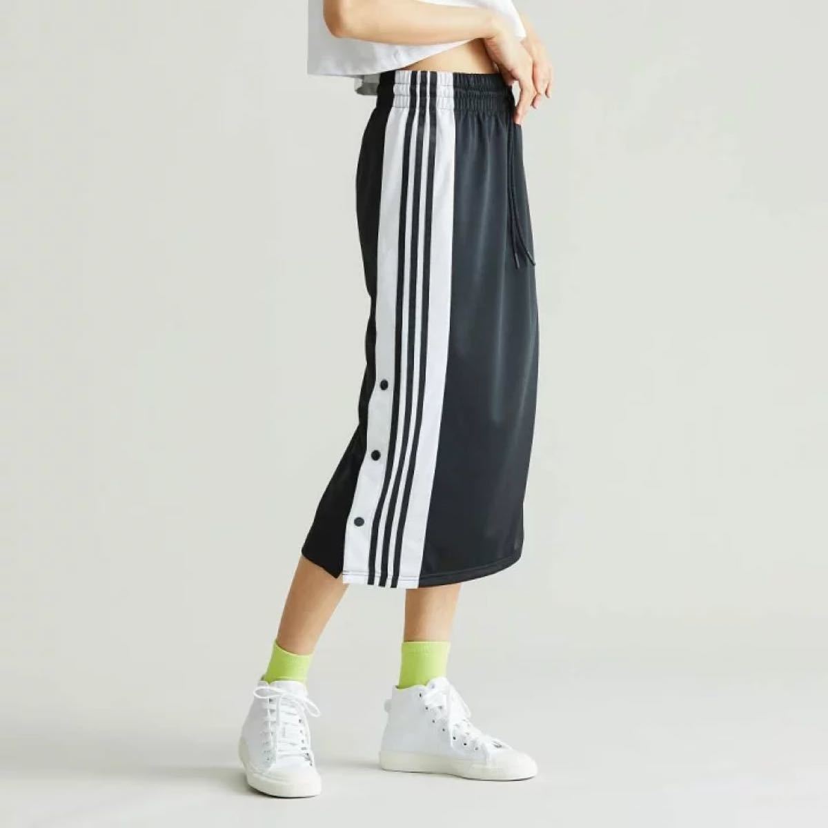 新品 adidas アディブレイク スカート 定価7689円 Mサイズ 新品 adidas アディブレイク スカート 定価7689円 Mサイズ