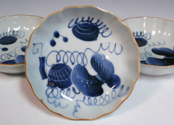 青**【SALE】古伊万里/染付宝尽くし文輪花なます皿/3客/江戸時代(膾皿