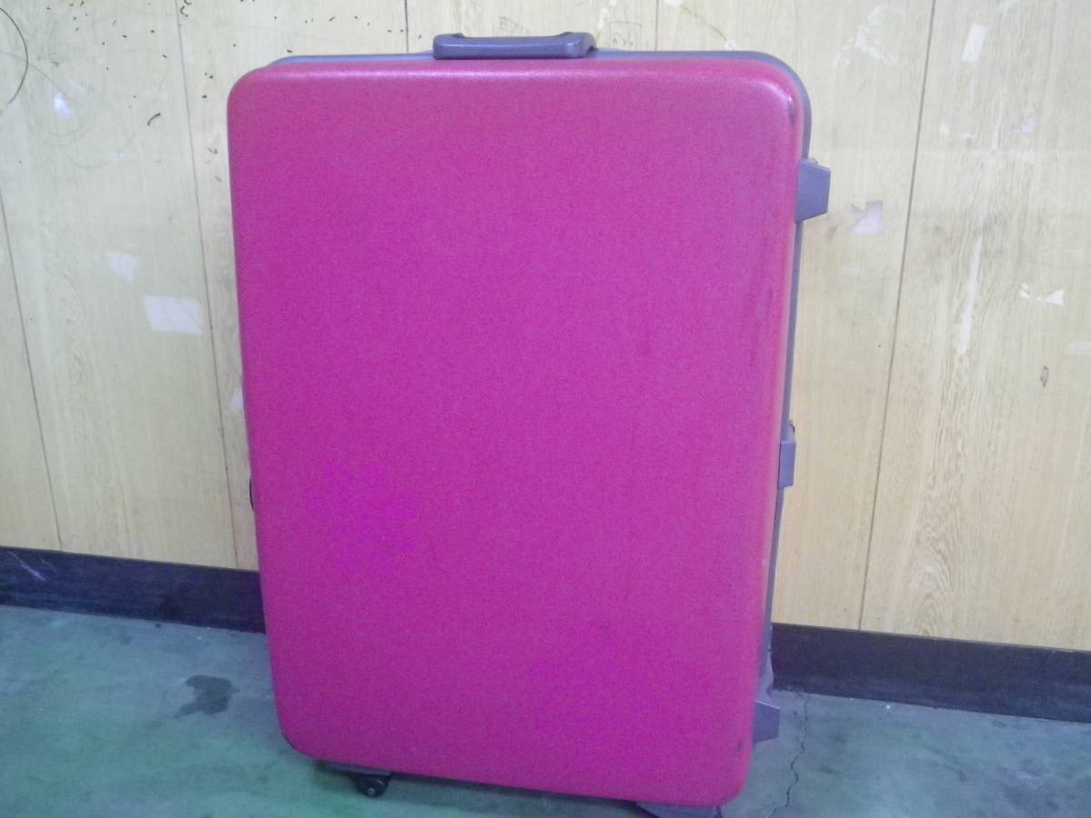 ellesse 　２トーンカラー　スーツケース　大型サイズ_画像2