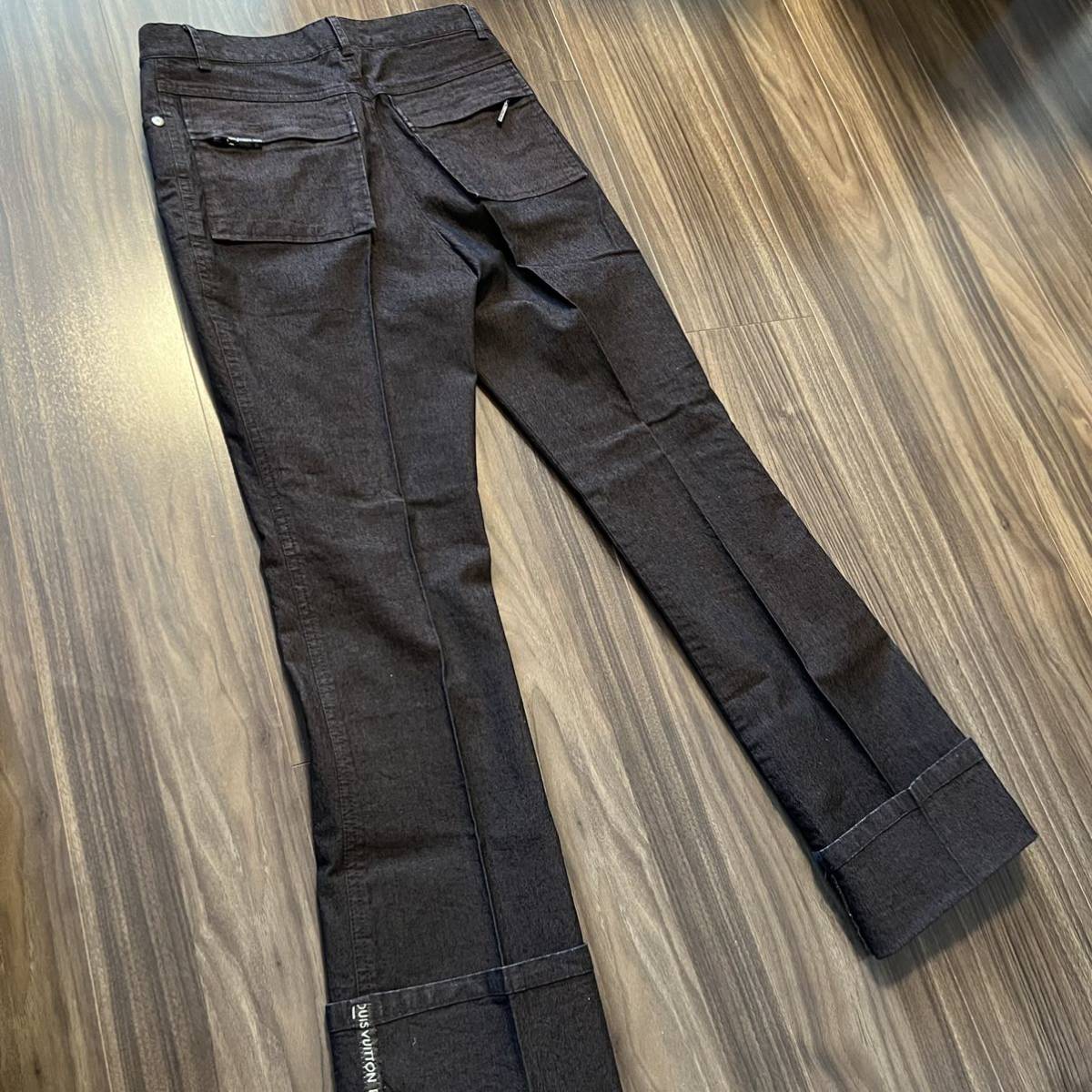 ルイヴィトン パンツ レディース Mサイズ ブランド サンローラン好き