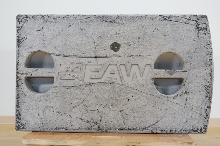  front da:[EAW] subwoofer SBX220 compact high power 12 -inch 2 ps installing EASTERN ACOUSTIC WORKS sound * free shipping *