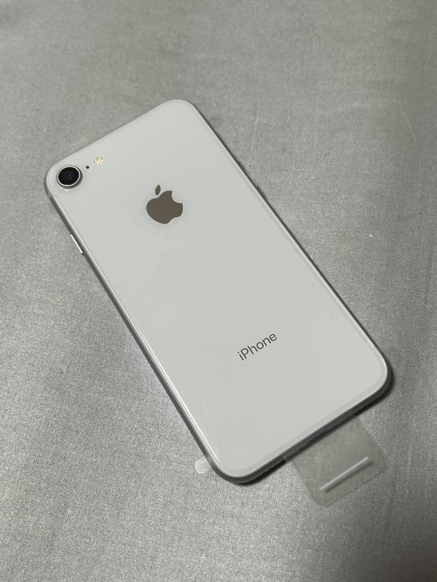 新品未使用 SIMロック解除済み Apple iPhone8 64GB シルバー 本体のみ バッテリー状態100% 動作確認済み_画像10