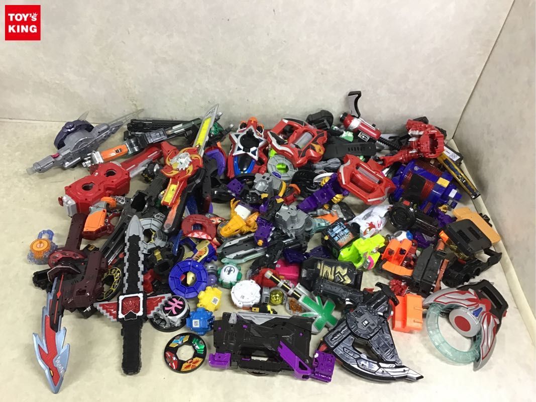 優待特典一覧 1円~ ニンニンジャー、ジュウオウジャー ジャンク 同梱不可 仮面ライダー