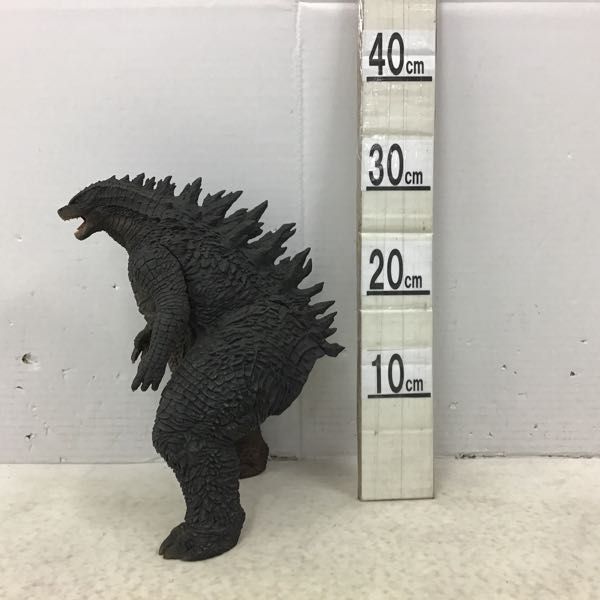 取寄商品 東宝30cmシリーズ ゴジラ (2014) 全高約31cm PVC製 塗装済み