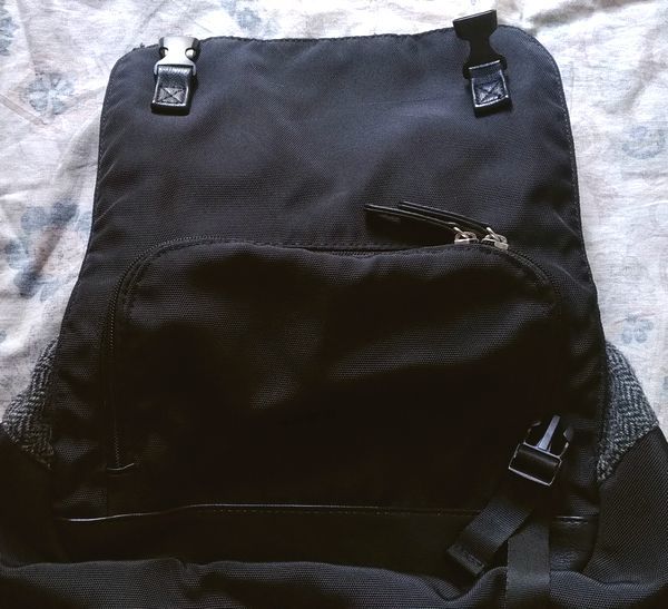 中古 ikka リュック 黒 IKBAG-237 フラップはダークグレー系 イッカ メンズ バックパック コックス_画像6