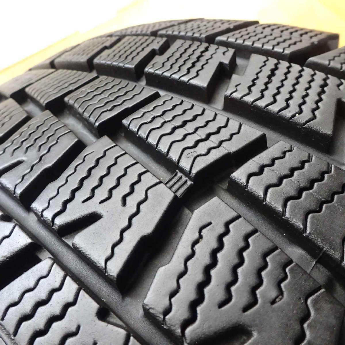 □4本SET!□NO,X5360□会社宛 送料無料□205/60R16 92Q□ダンロップ WINTER MAXX WM01□冬 2019年製 プリウスα SAI ノア ヴォクシー 特価!_画像5